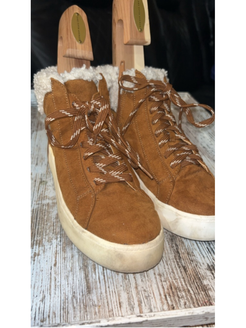 Women's Time and Tru Brown & White Sherpa High-Top Sneakers Size 7